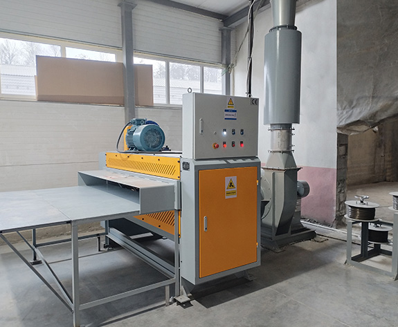 Полностью автоматическая система удаления отходов и высокоэффективная система пылеулавливания для российских картонных заводов