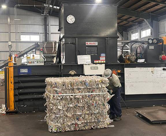 Высокоэффективное решение для сжатия для японских предприятий по переработке ПЭТ