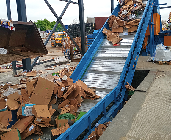 Многофункциональное решение для пресс-подборщика для Белорусского центра переработки отходов