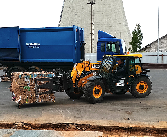 Многофункциональное решение для пресс-подборщика для Белорусского центра переработки отходов