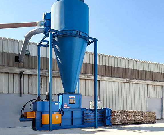 Экономичное решение по пакетированию отходов для Оманского картонного завода