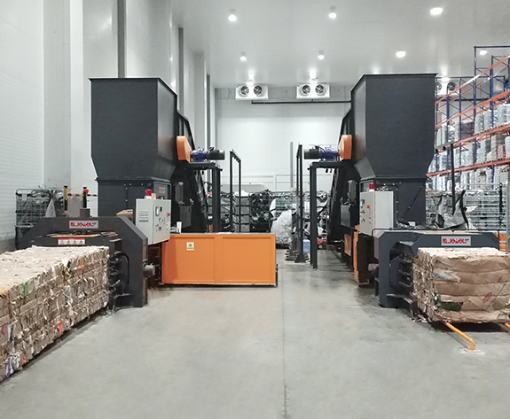 Автоматизированное решение по утилизации отходов упаковки в ведущем российском логистическом центре супермаркетов