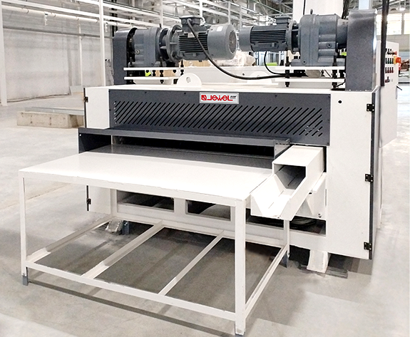 Полнопроцессная система беспыльной выгрузки отходов для российского картонного завода высокого класса